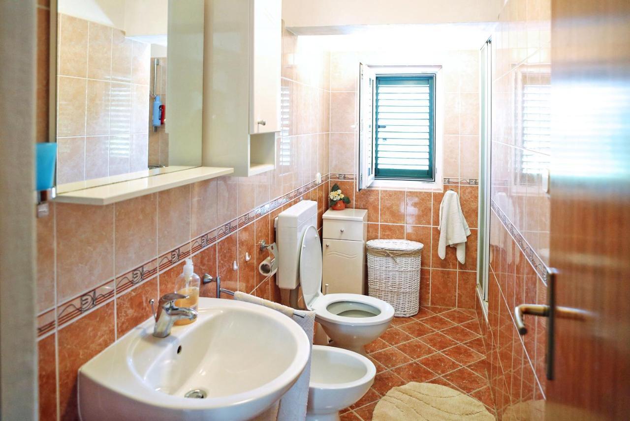 Seaside Holiday House Sali, Dugi Otok - 16128 Bagian luar foto